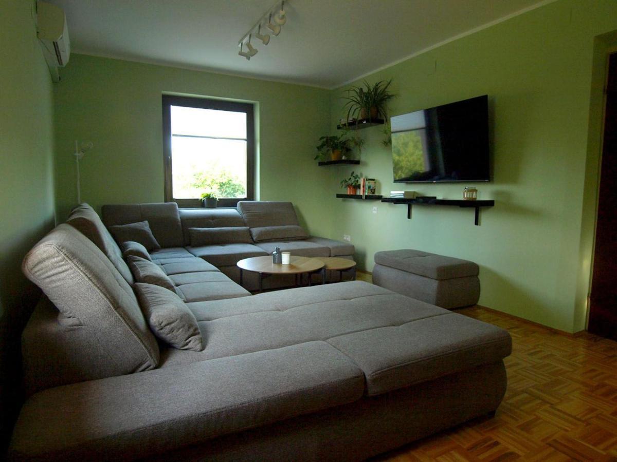 Holiday House Zarja - With Sauna And Hot Tub Bizeljsko Zewnętrze zdjęcie