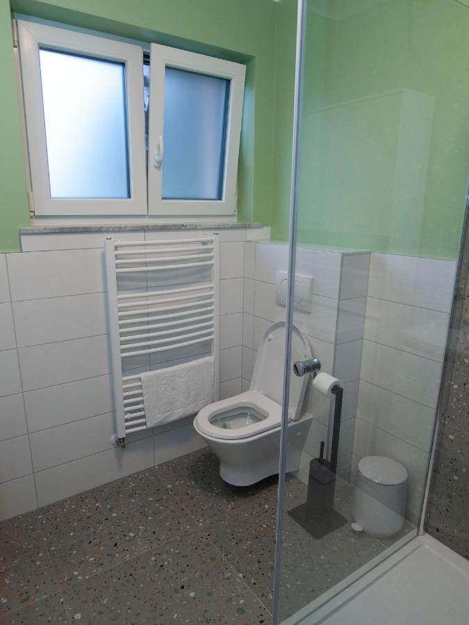 Holiday House Zarja - With Sauna And Hot Tub Bizeljsko Zewnętrze zdjęcie